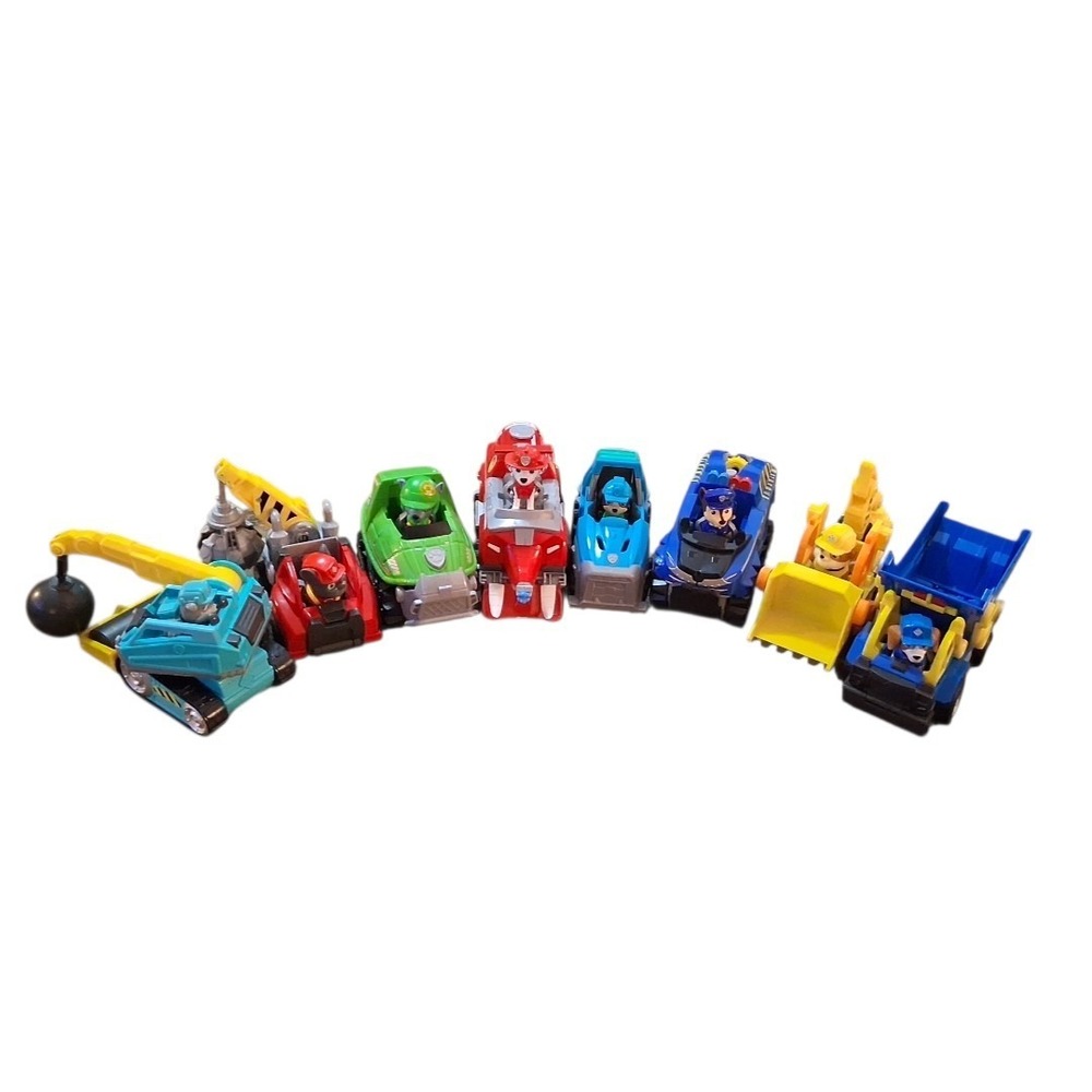Lot of 8 Paw Patrol Work Vehicles Cars  & Puppy Figurine's EUC